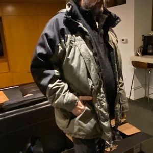 Men’s Columbia ski jacket